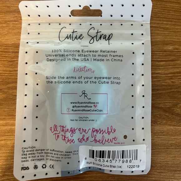 Ryan and Rose Cutie Strap - Picture 3 of 3